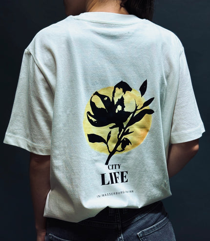 T-Shirt oversized "Mondschein Magnolie"